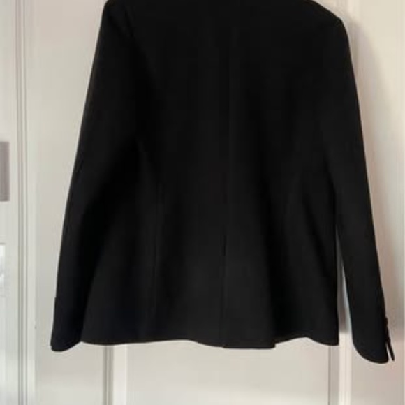 Classic Black Women's Blazer - Picture 2 of 5